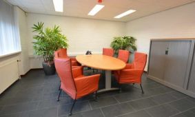 Ons kantoor en werkplaats 4